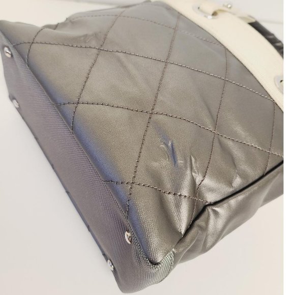 CHANEL Biarritz Paris Metallic Quilted Coated C Gray Beige Leather Canvas Tote - Picture 5 of 13